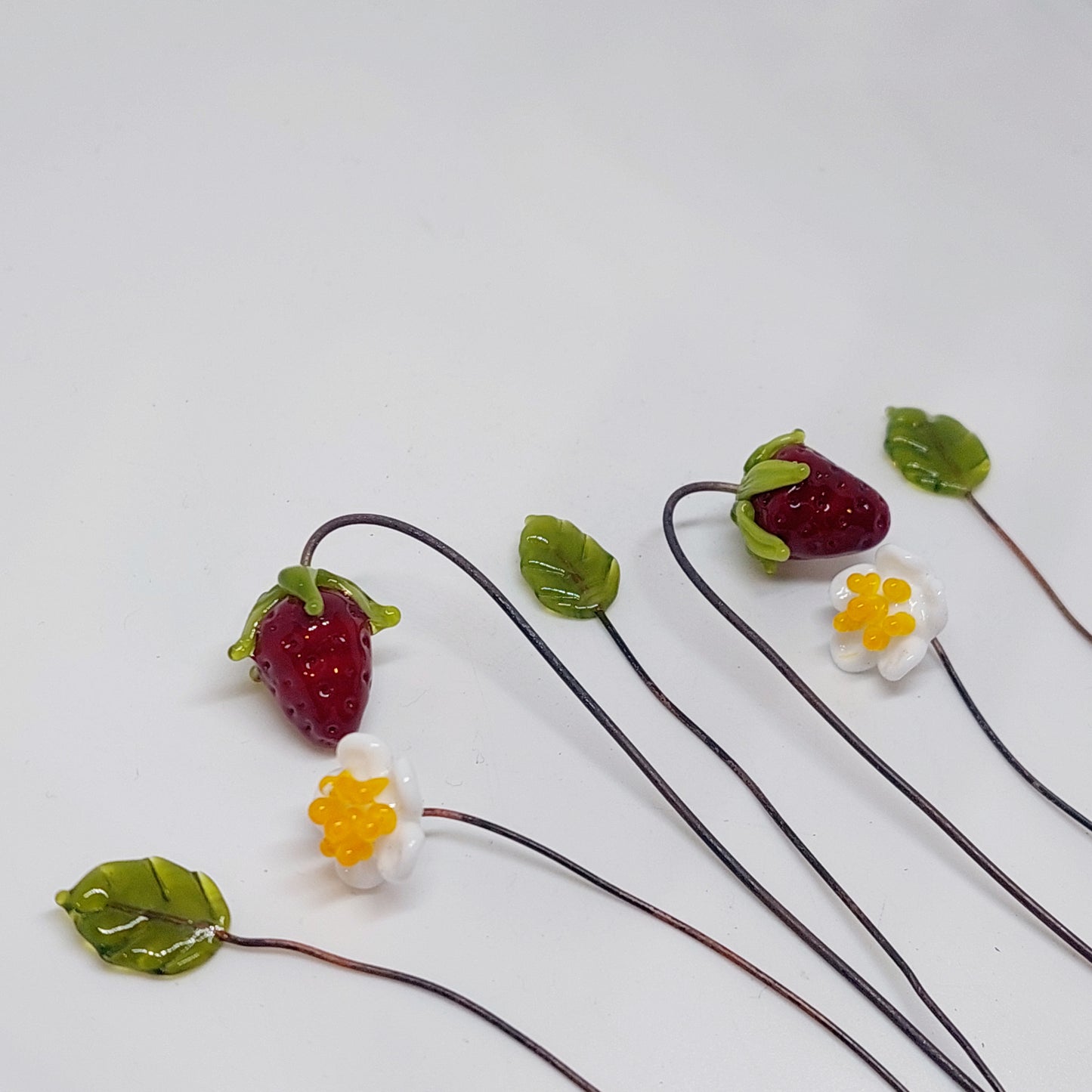 Glass Art - Wild Strawberry "Specialised" Bouquet