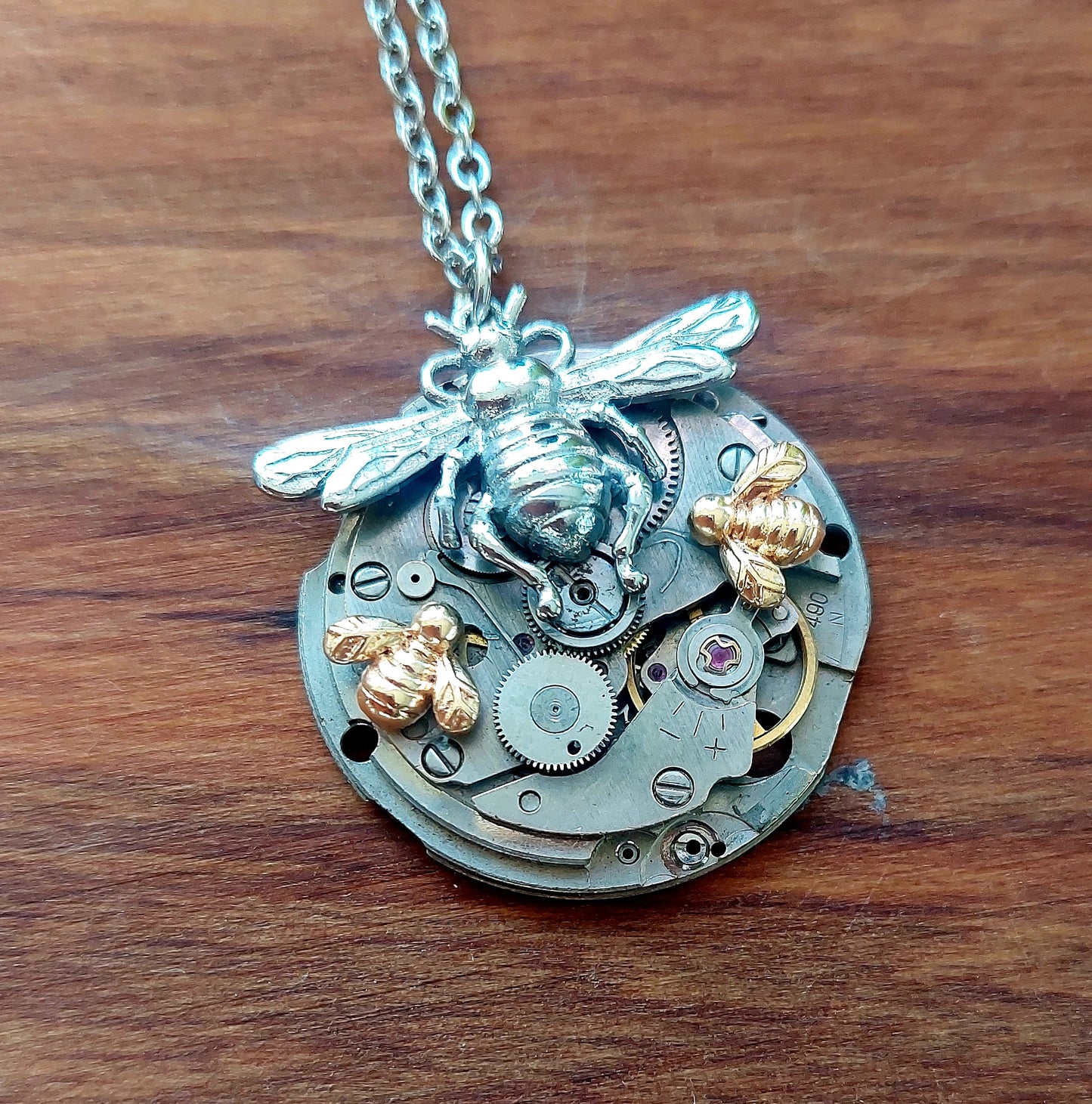 NEW!! Timepiece Pendant with Trio of Bees