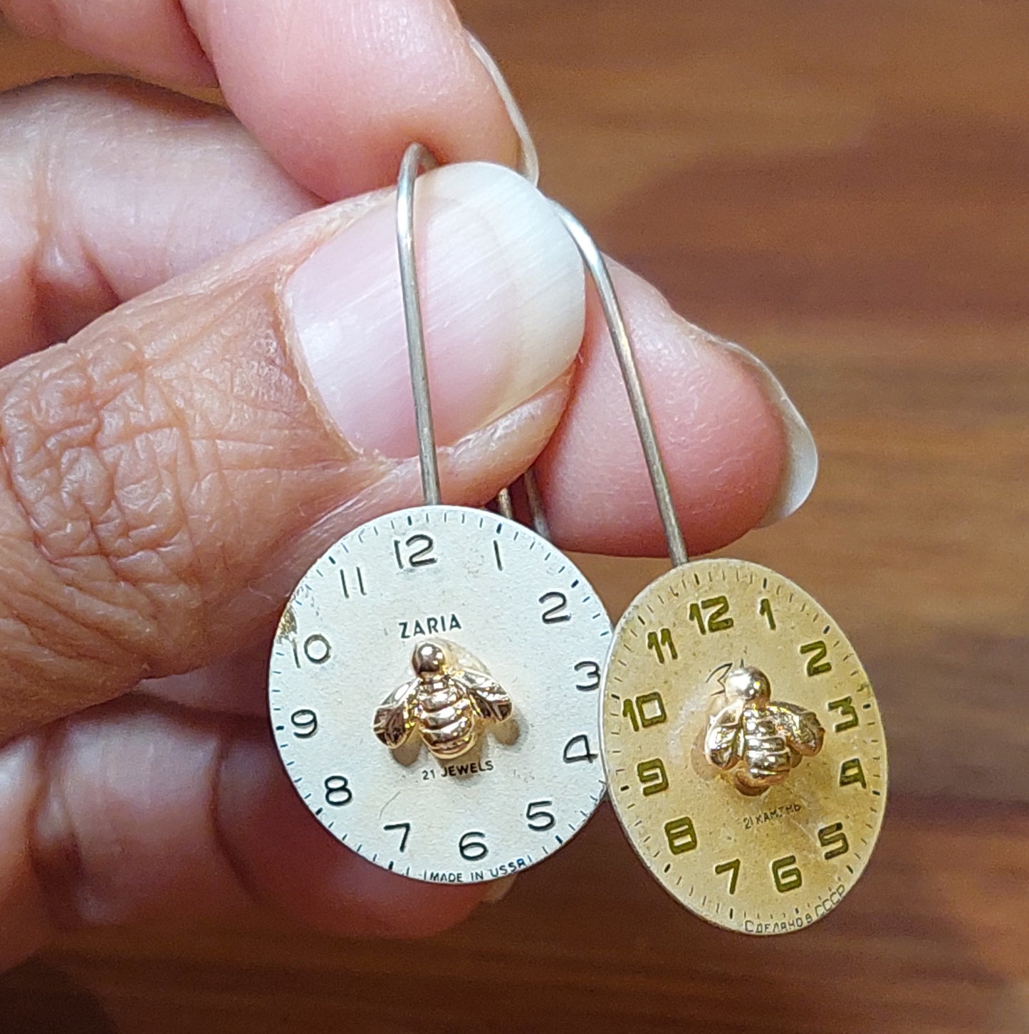 NEW!! Mismatched watchface earrings with tiny gold bees