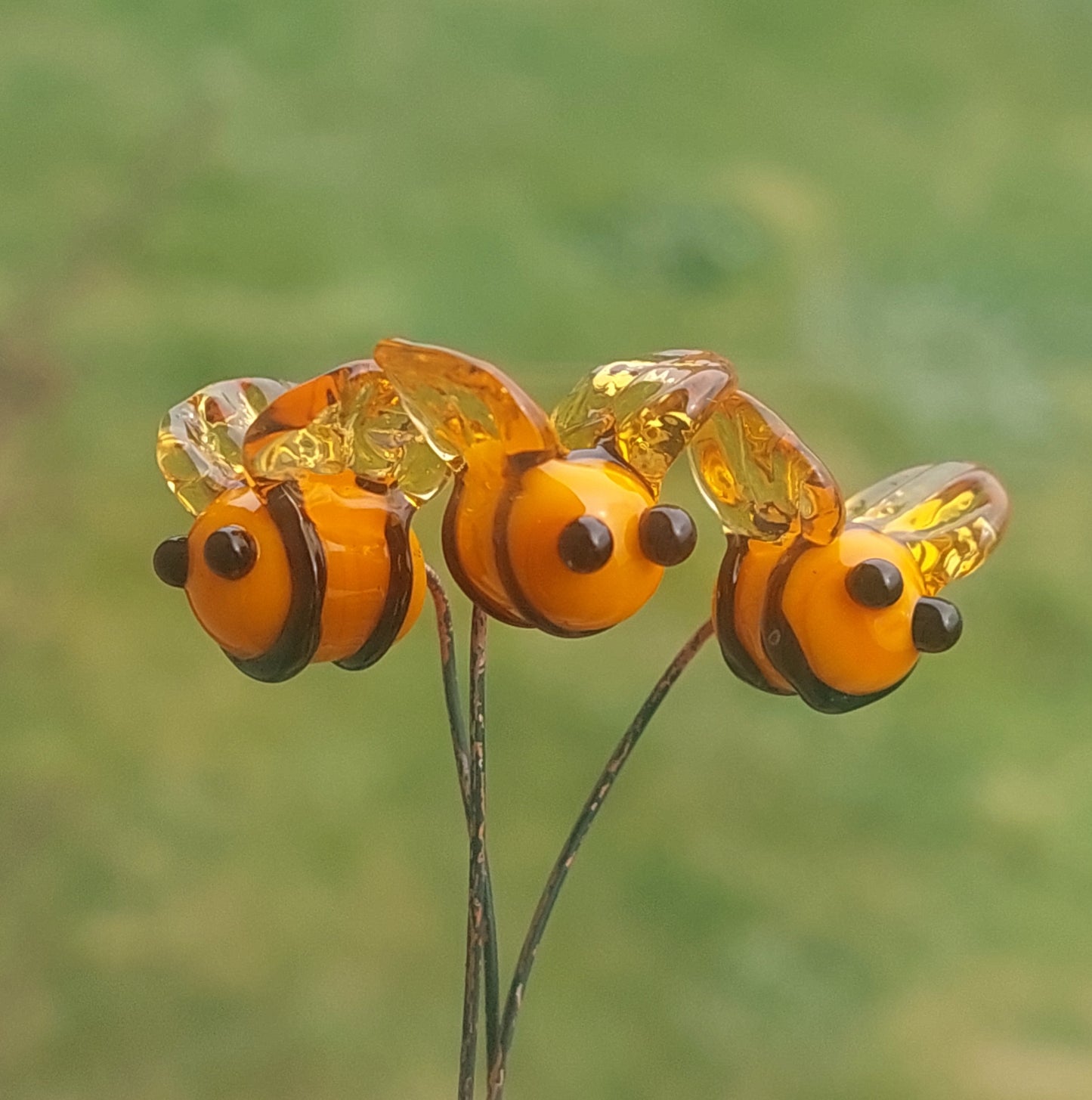 BESTSELLER! NEW!! Glass Art - Tiny Bees 🐝