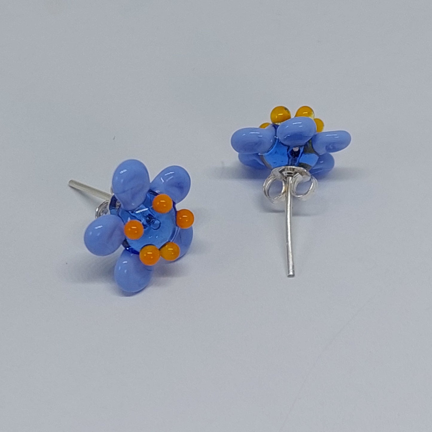 NEW!! Glass Art Forget Me Not Stud Earrings