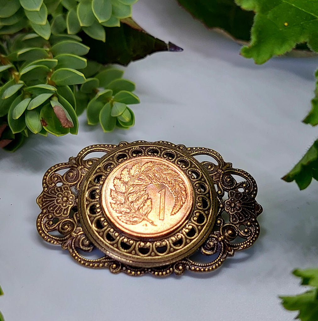 SALE! Re-minted Small Garden Crest Brooch with One Cent Coin - 40% off!