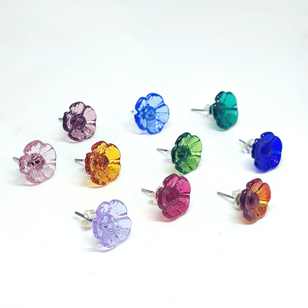 Glass Art - Vibrant Floral Stud Earrings - Five Petals